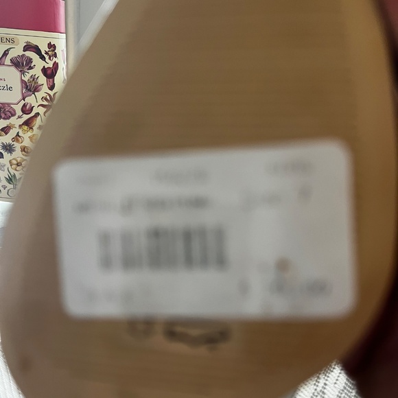 Michael Kors Patent Heels - Picture 6 of 6